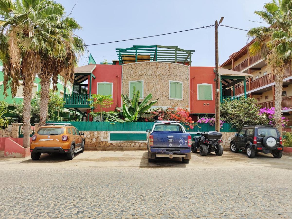 شقة Albis Harena - Ibiscus Attico Ocean View سانتا ماريا المظهر الخارجي الصورة